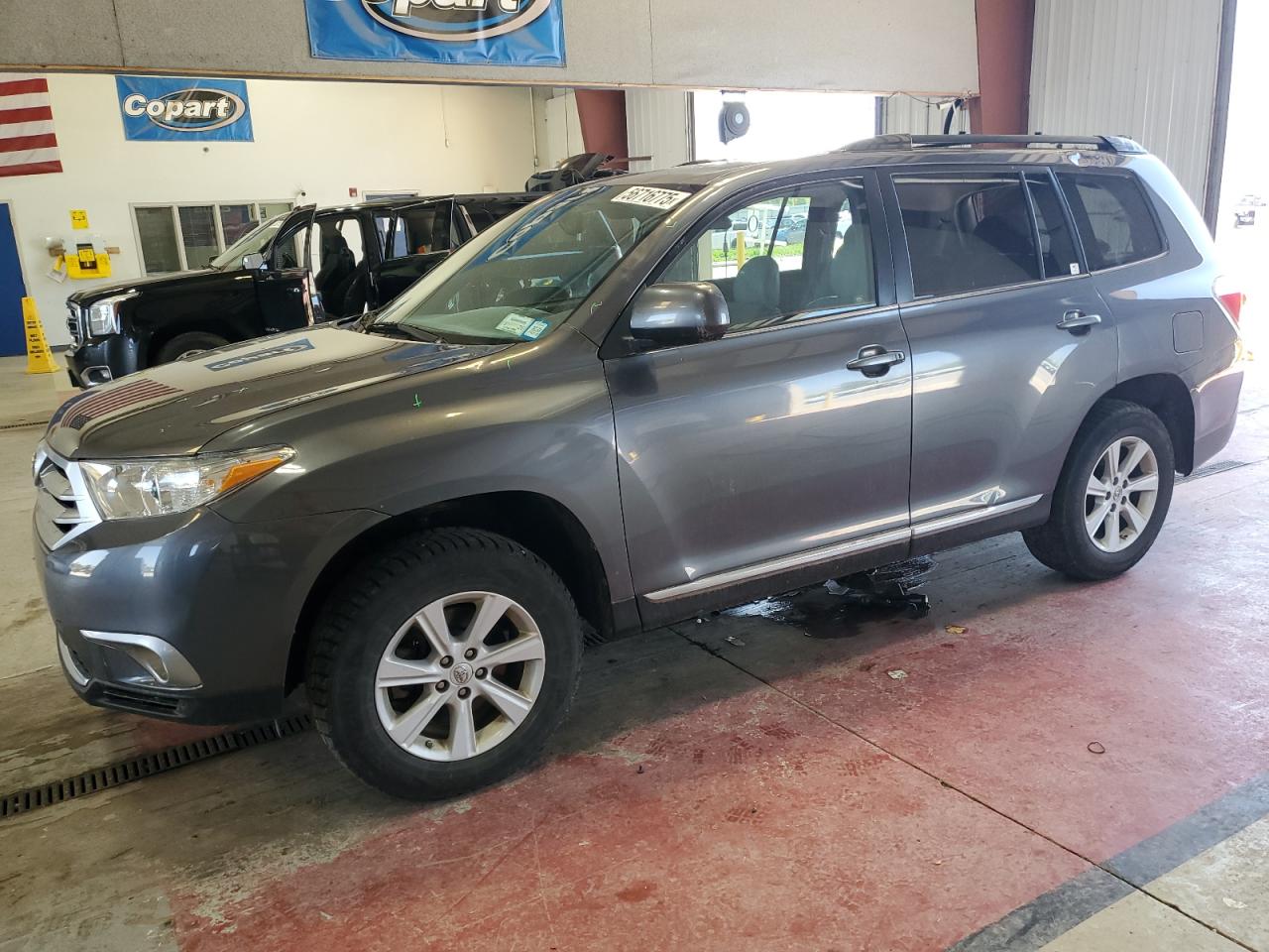 TOYOTA HIGHLANDER 2013