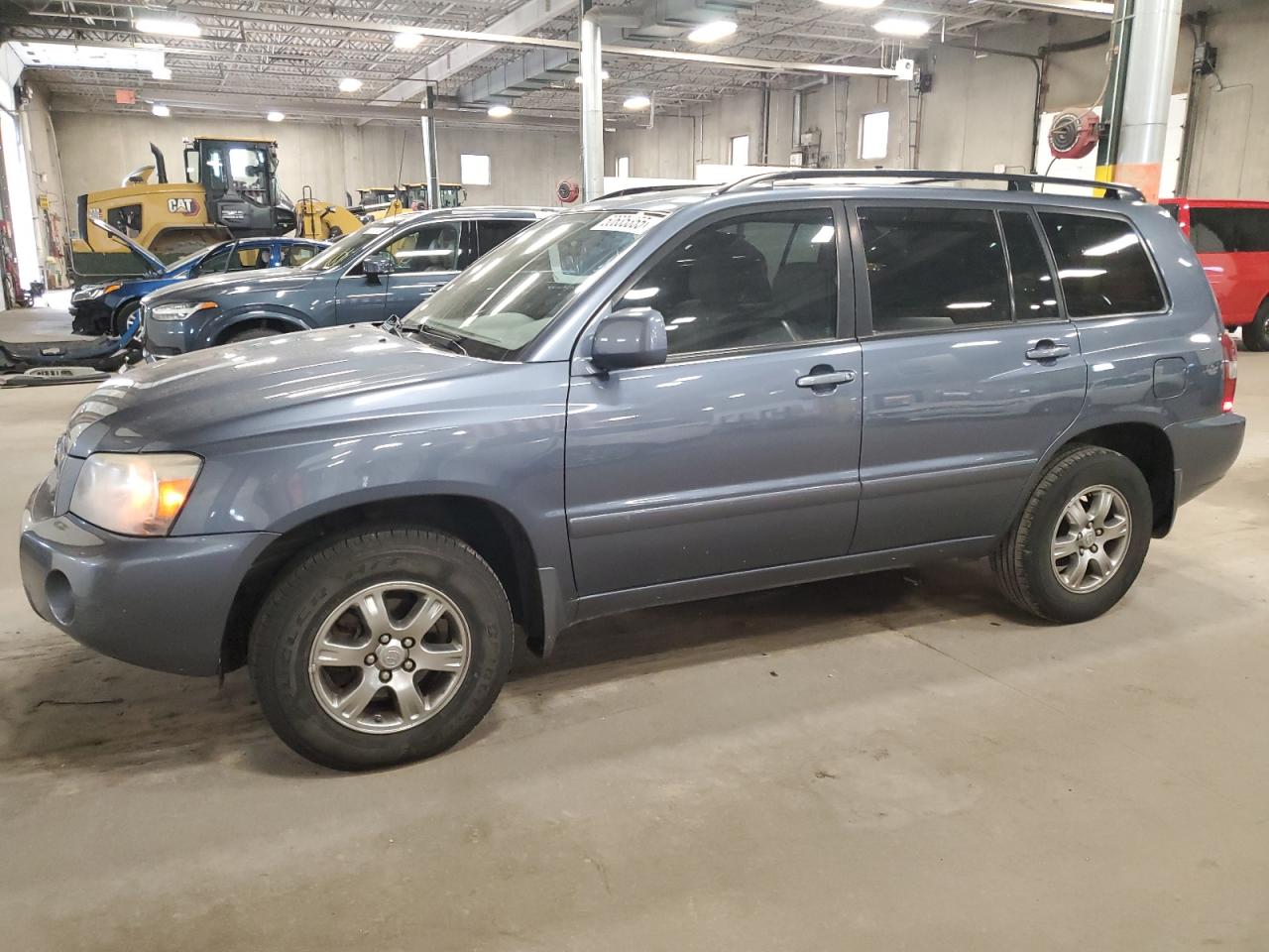 TOYOTA HIGHLANDER 2005