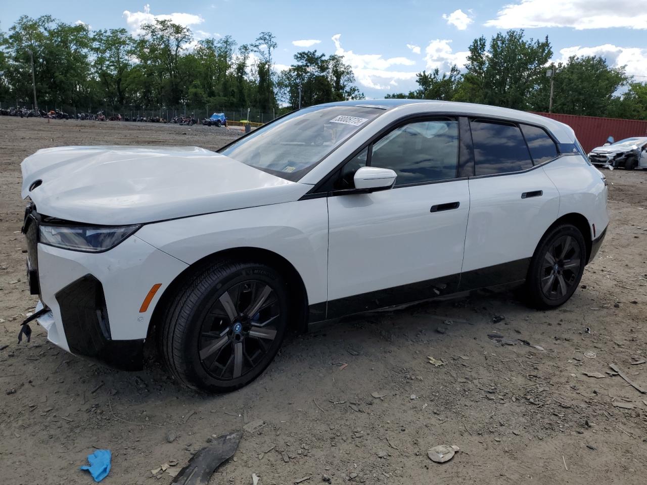 BMW IX XDRIVE5 2025