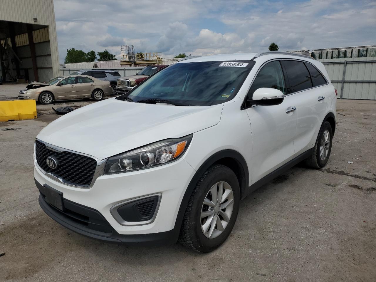 KIA SORENTO LX 2017