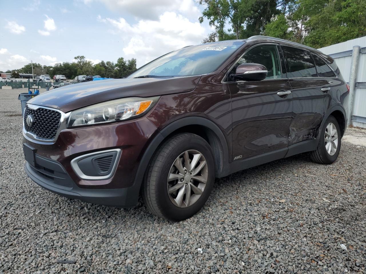 KIA SORENTO LX 2016