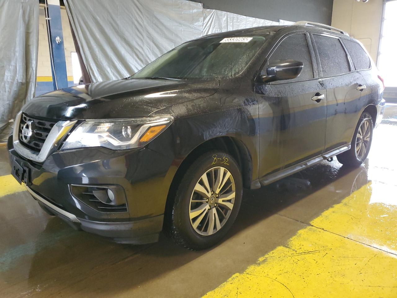 NISSAN PATHFINDER 2019