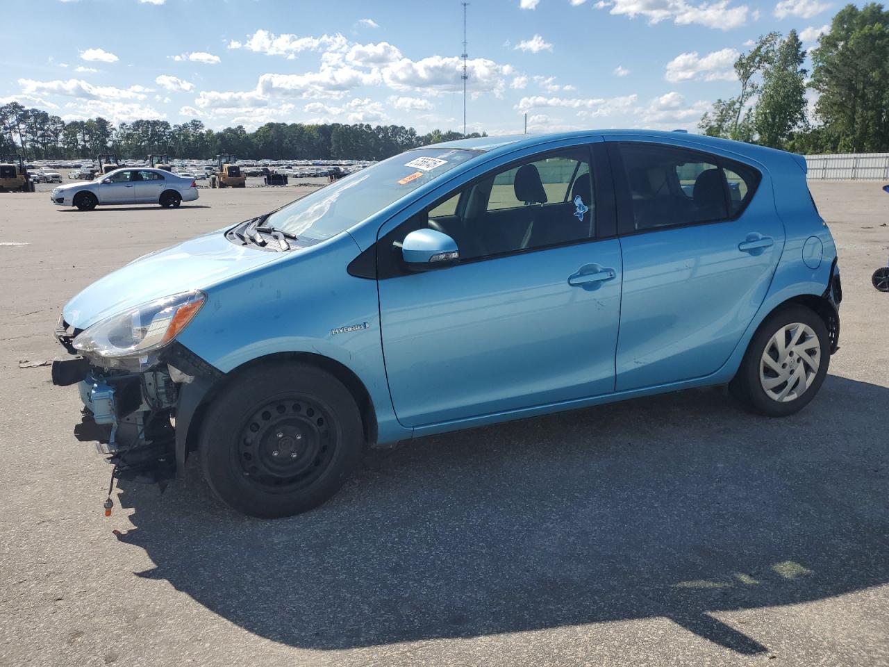 TOYOTA PRIUS C 2015
