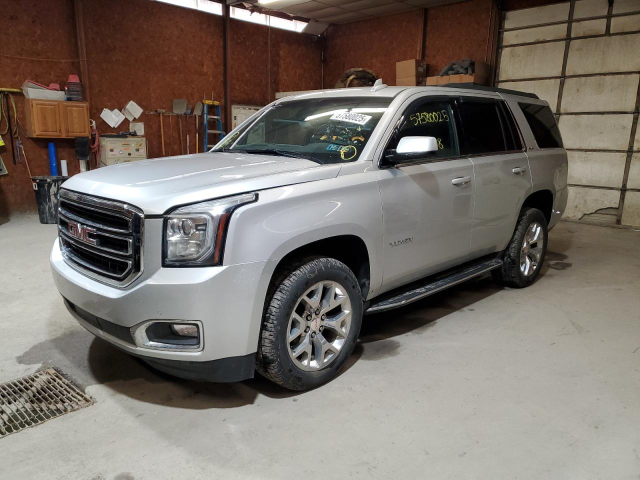 GMC YUKON SLE 2019