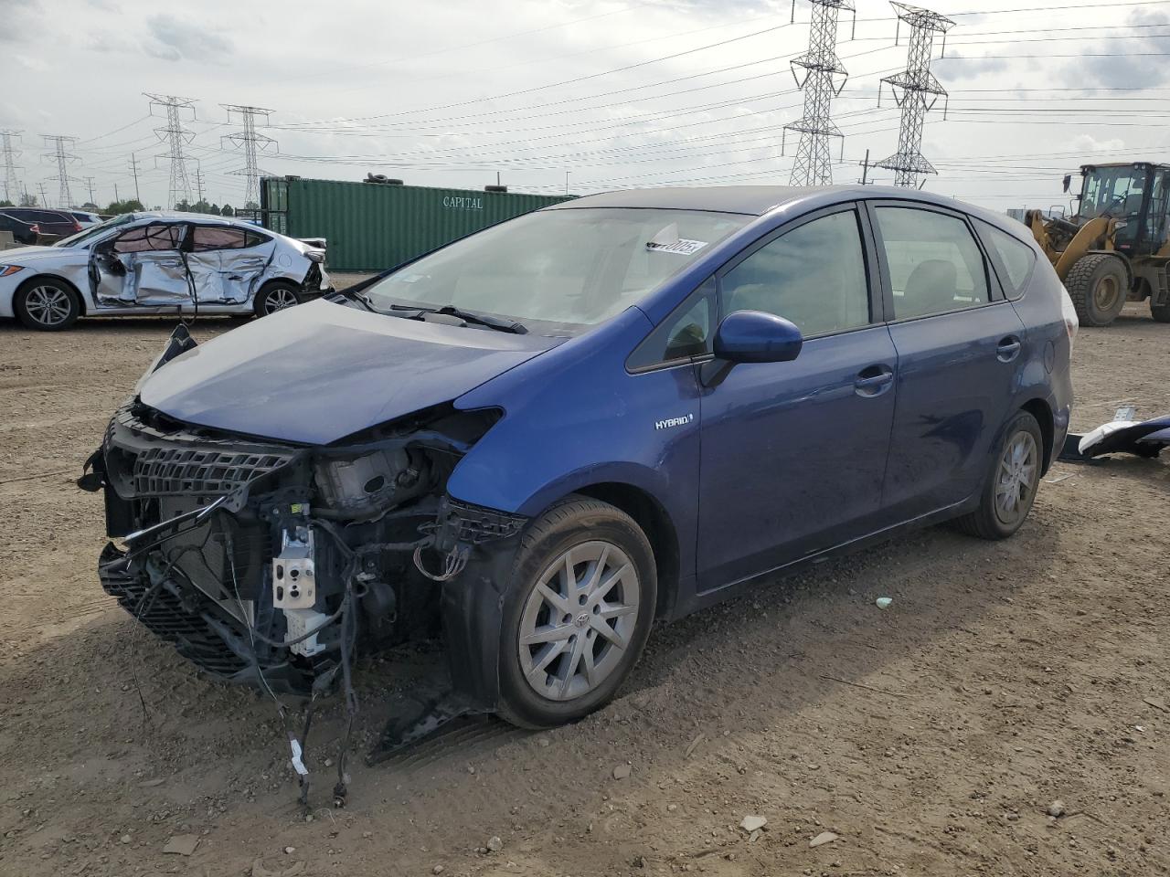 TOYOTA PRIUS V 2013