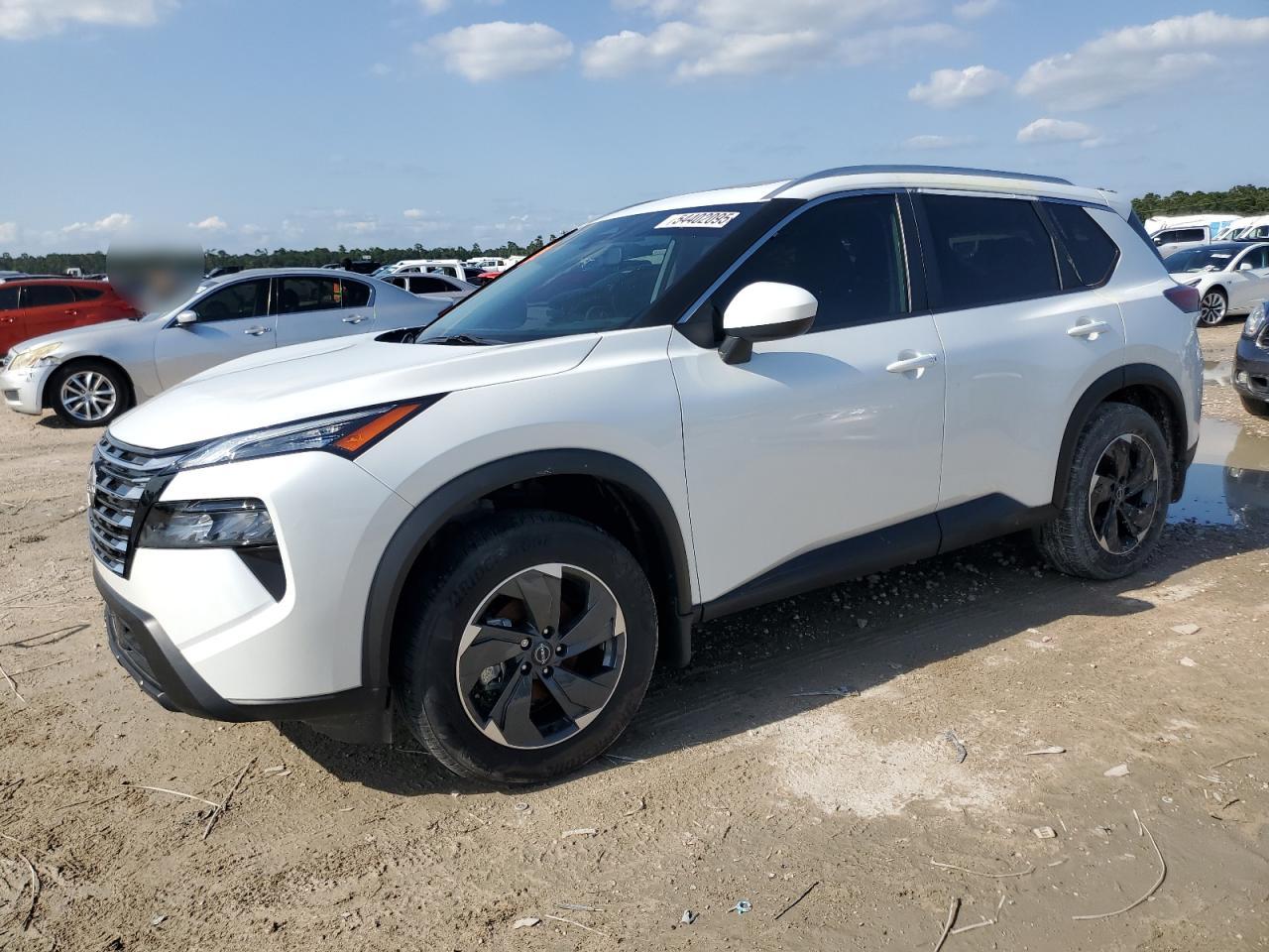NISSAN ROGUE SV 2024