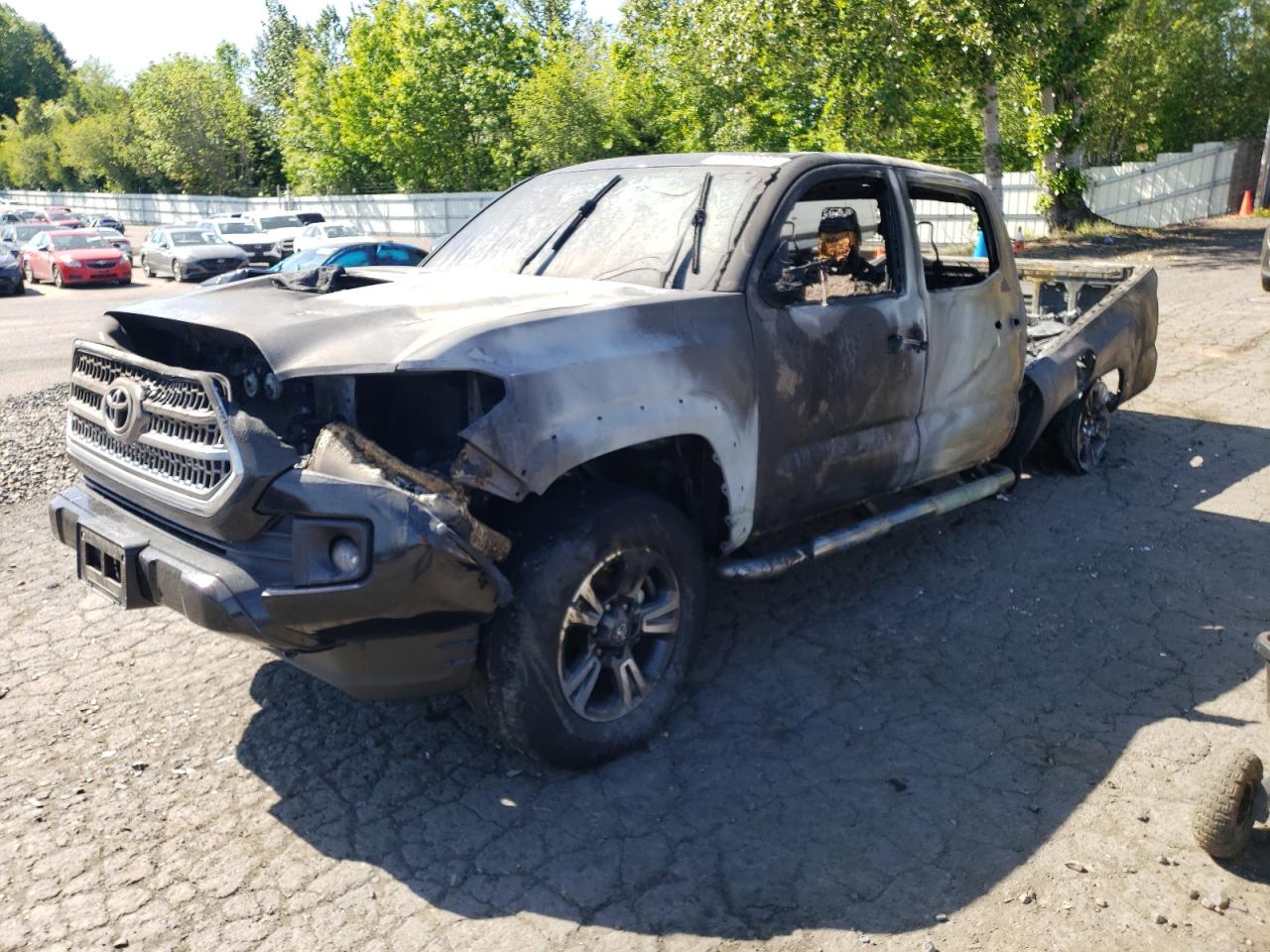 TOYOTA TACOMA DOU 2017