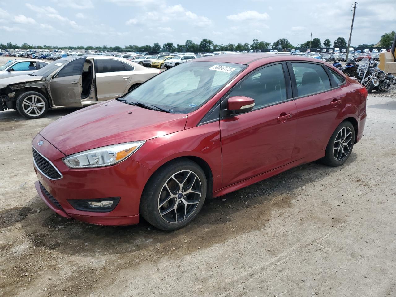 FORD FOCUS SE 2015