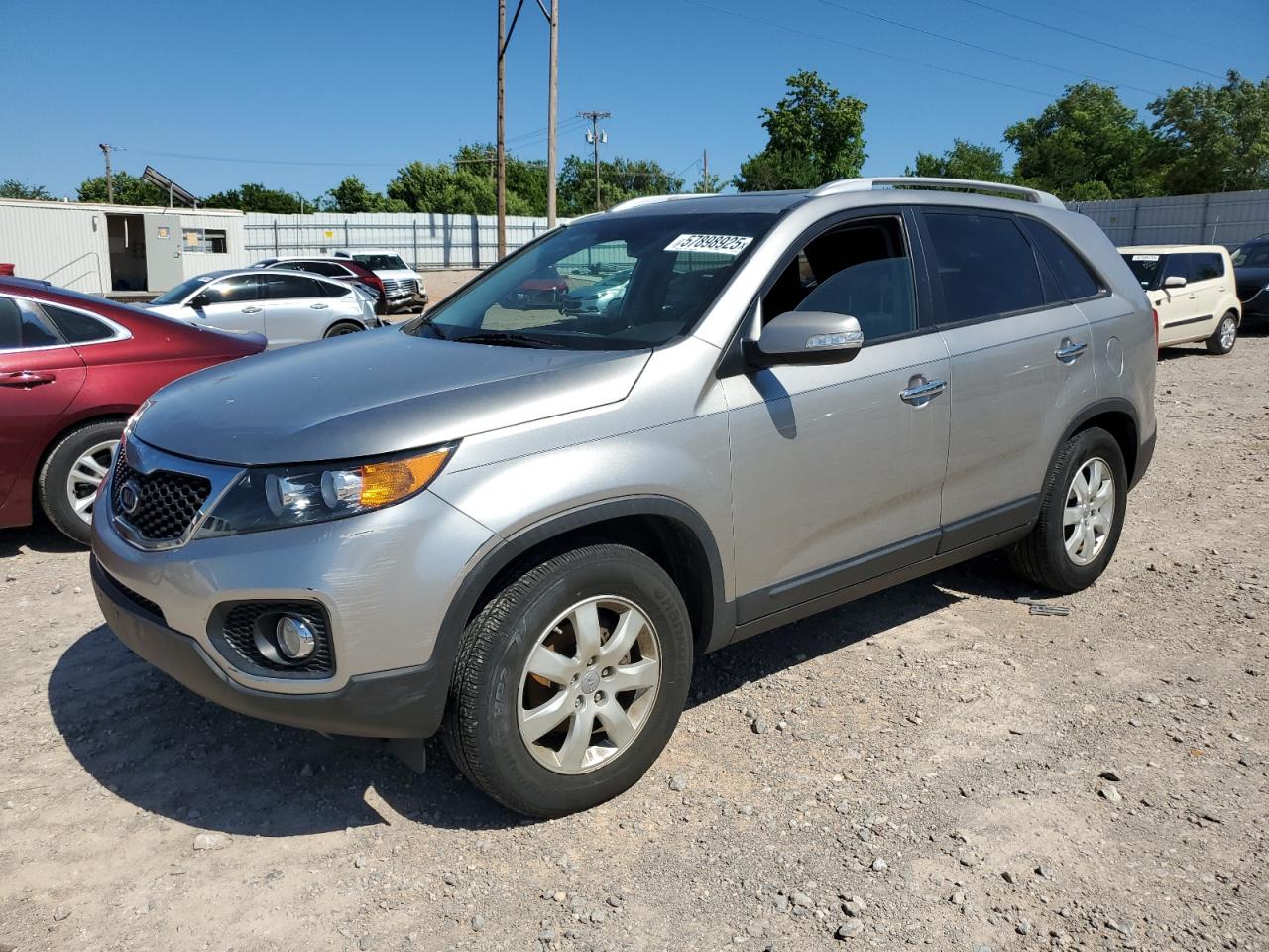 KIA SORENTO LX 2013