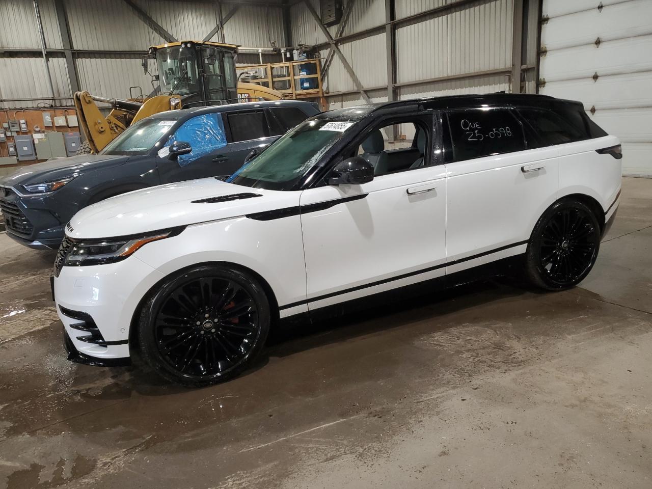 LAND ROVER RANGE ROVER VELAR DYNAMIC SE 2025