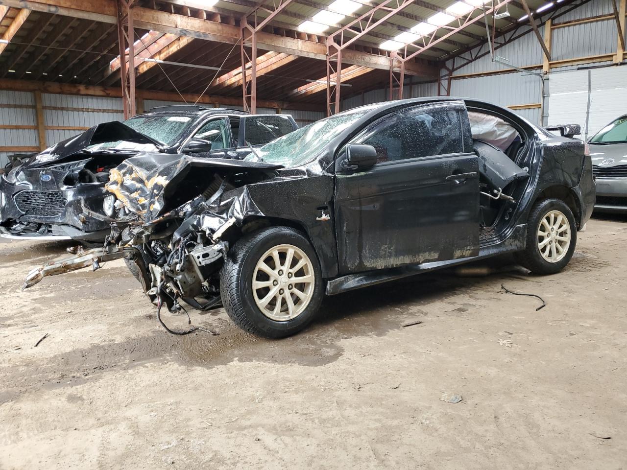 MITSUBISHI LANCER ES/ 2014