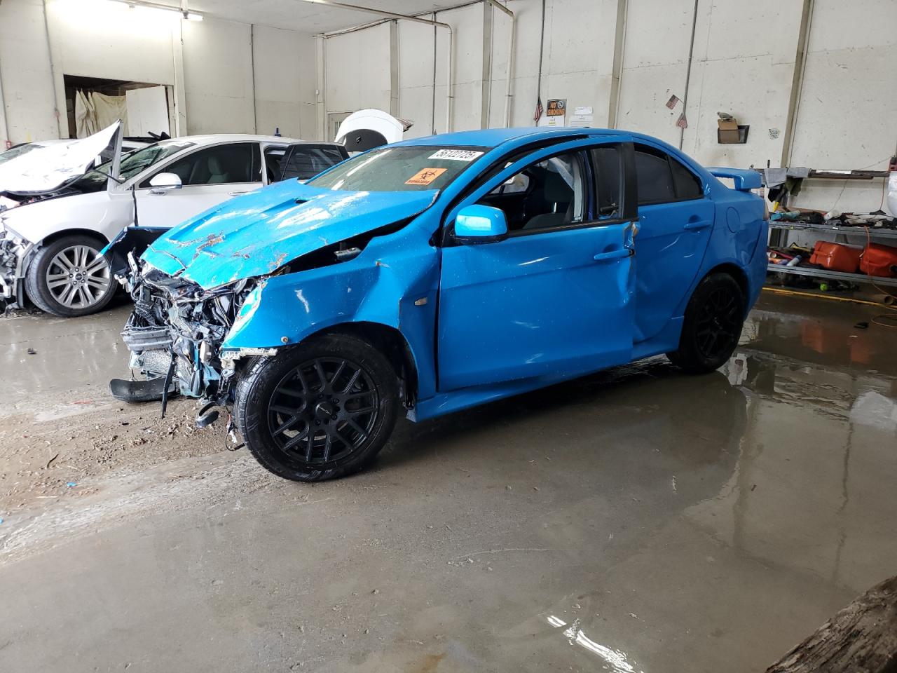 MITSUBISHI LANCER ES/ 2014