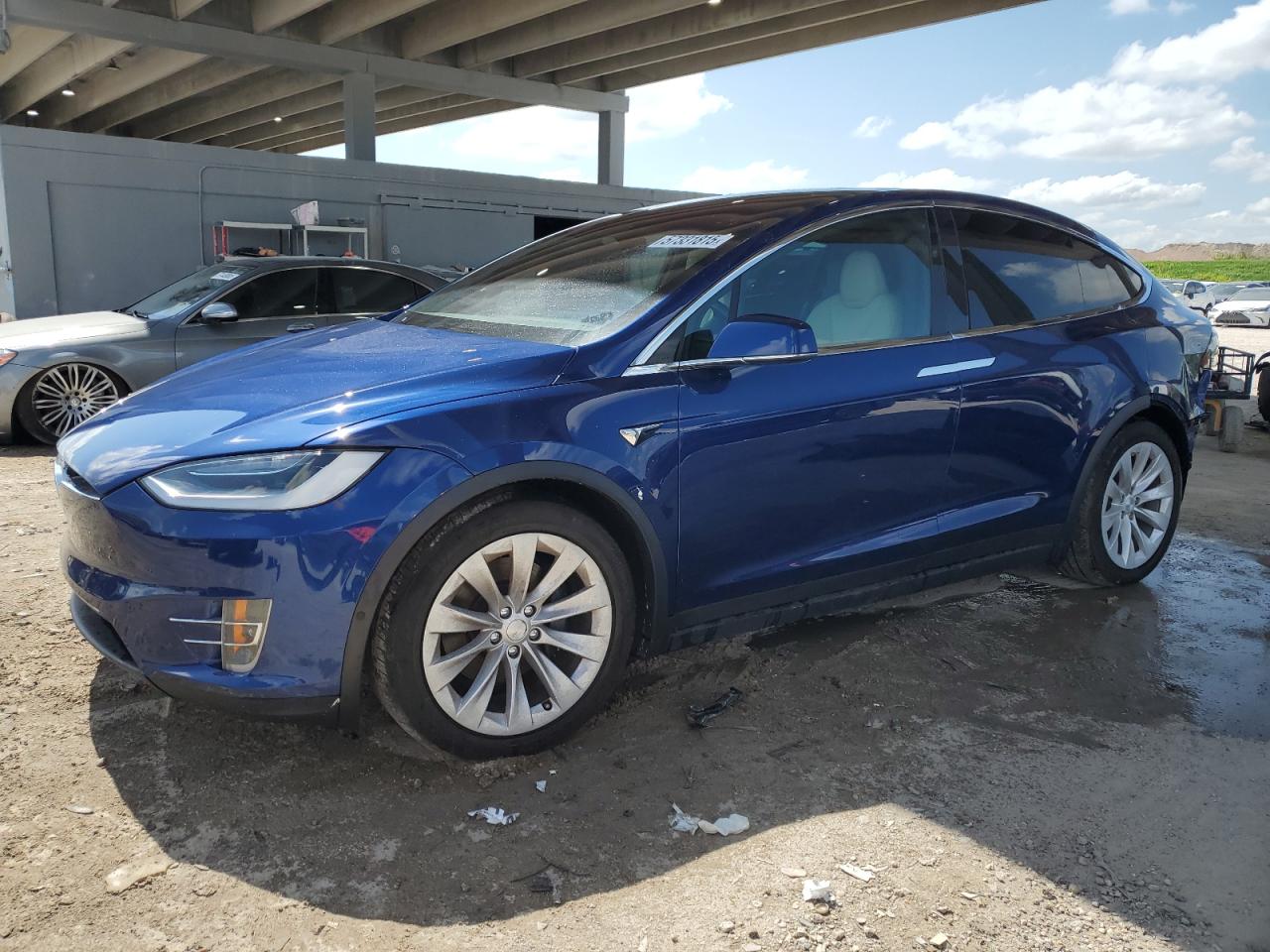 TESLA MODEL X 2020