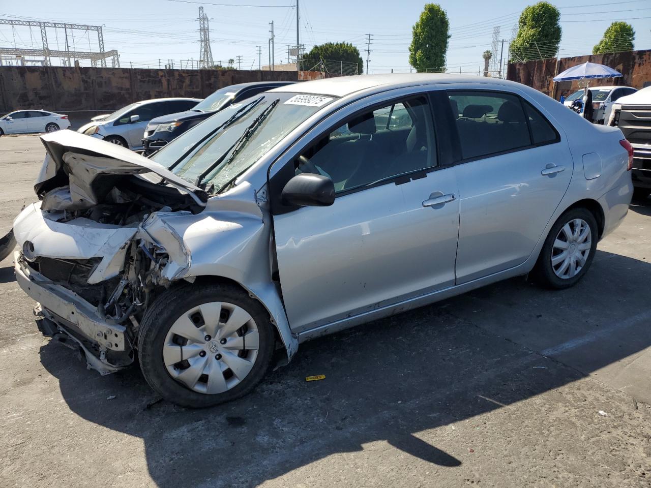 TOYOTA YARIS 2011