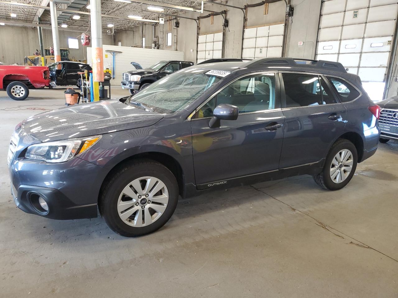 SUBARU OUTBACK 2. 2017