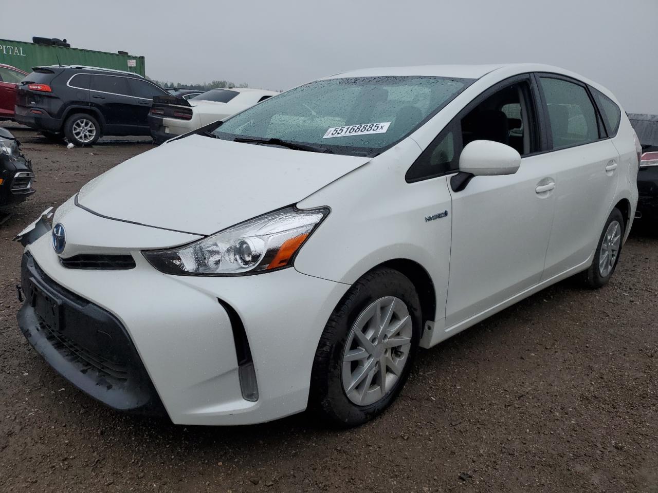 TOYOTA PRIUS V 2017
