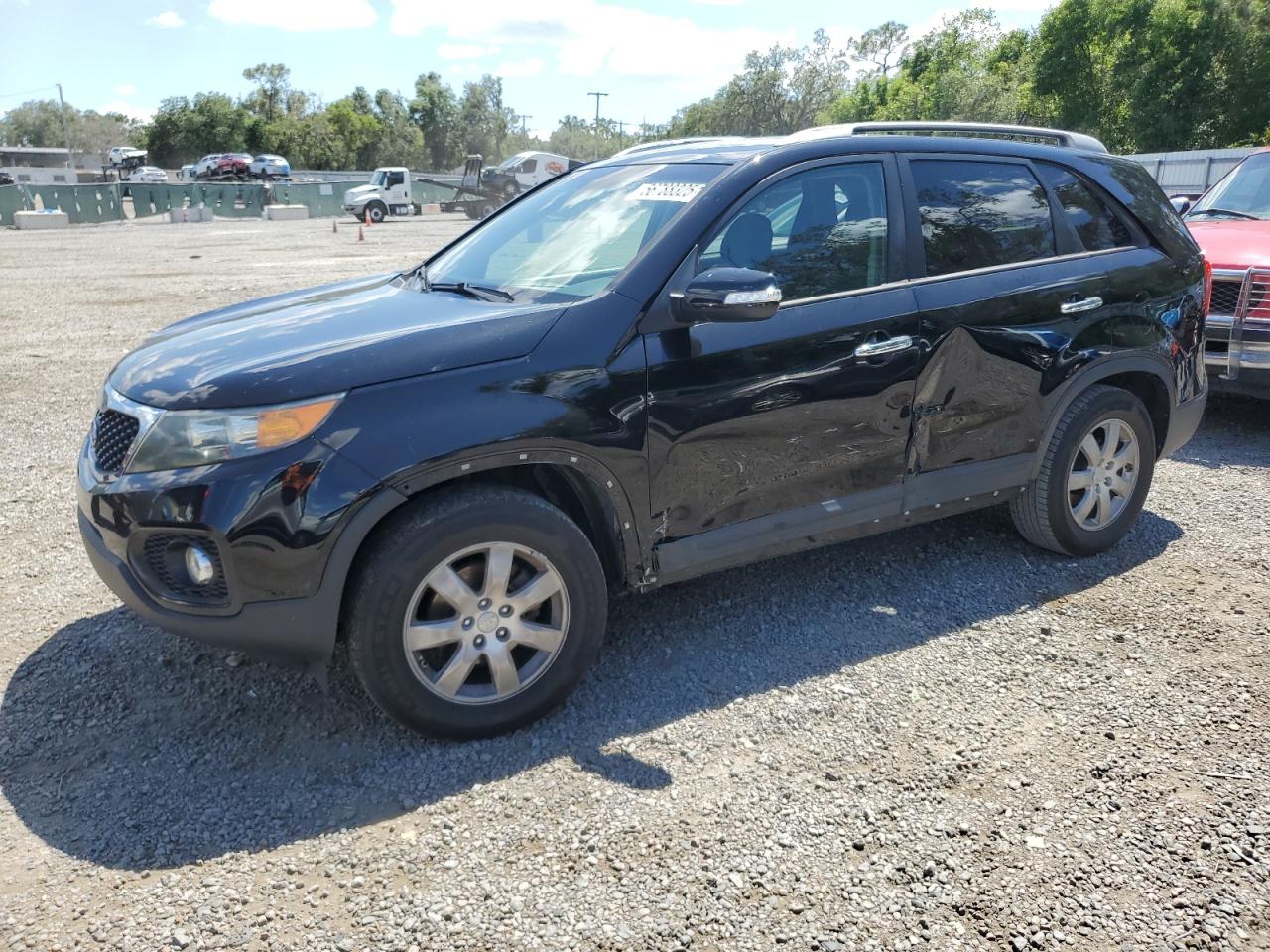 KIA SORENTO LX 2013