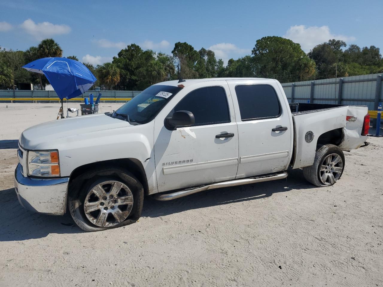 CHEVROLET SILVERADO 2013