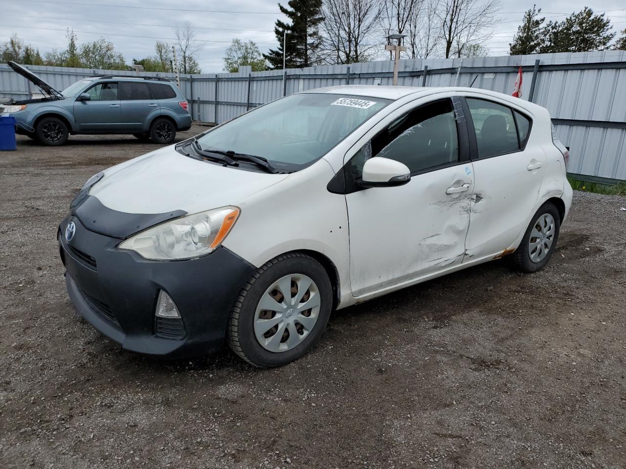 TOYOTA PRIUS C 2013