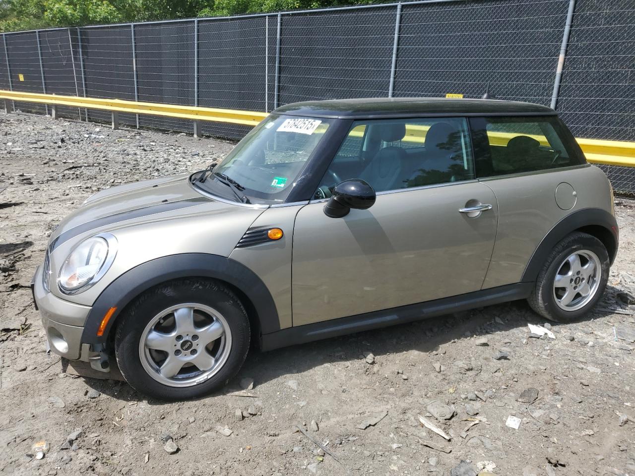 MINI COOPER 2010