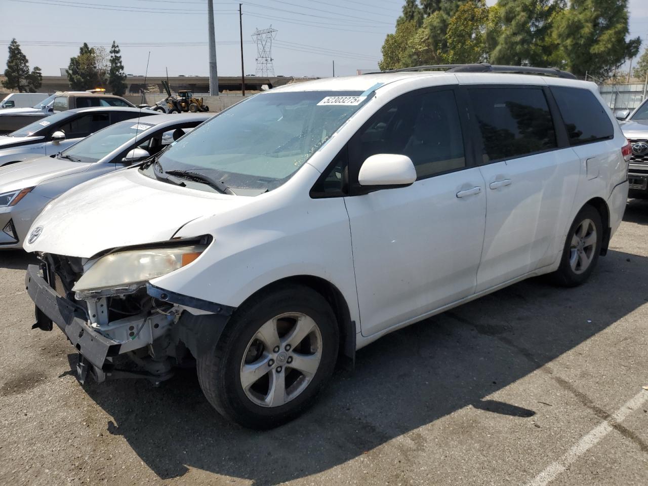 TOYOTA SIENNA 2011