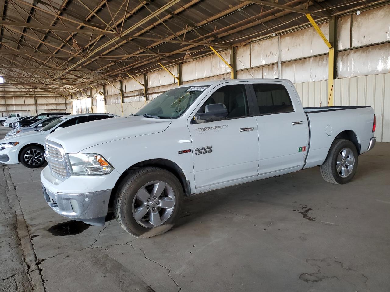 RAM 1500 SLT 2015