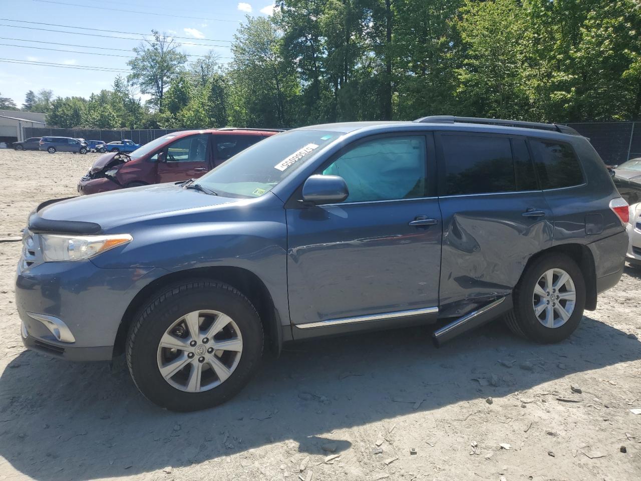 TOYOTA HIGHLANDER 2013