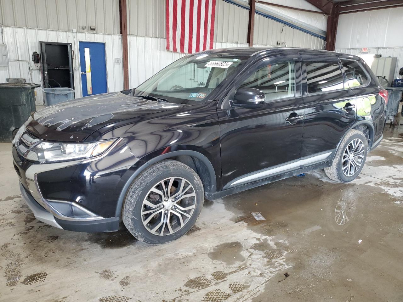 MITSUBISHI OUTLANDER 2016