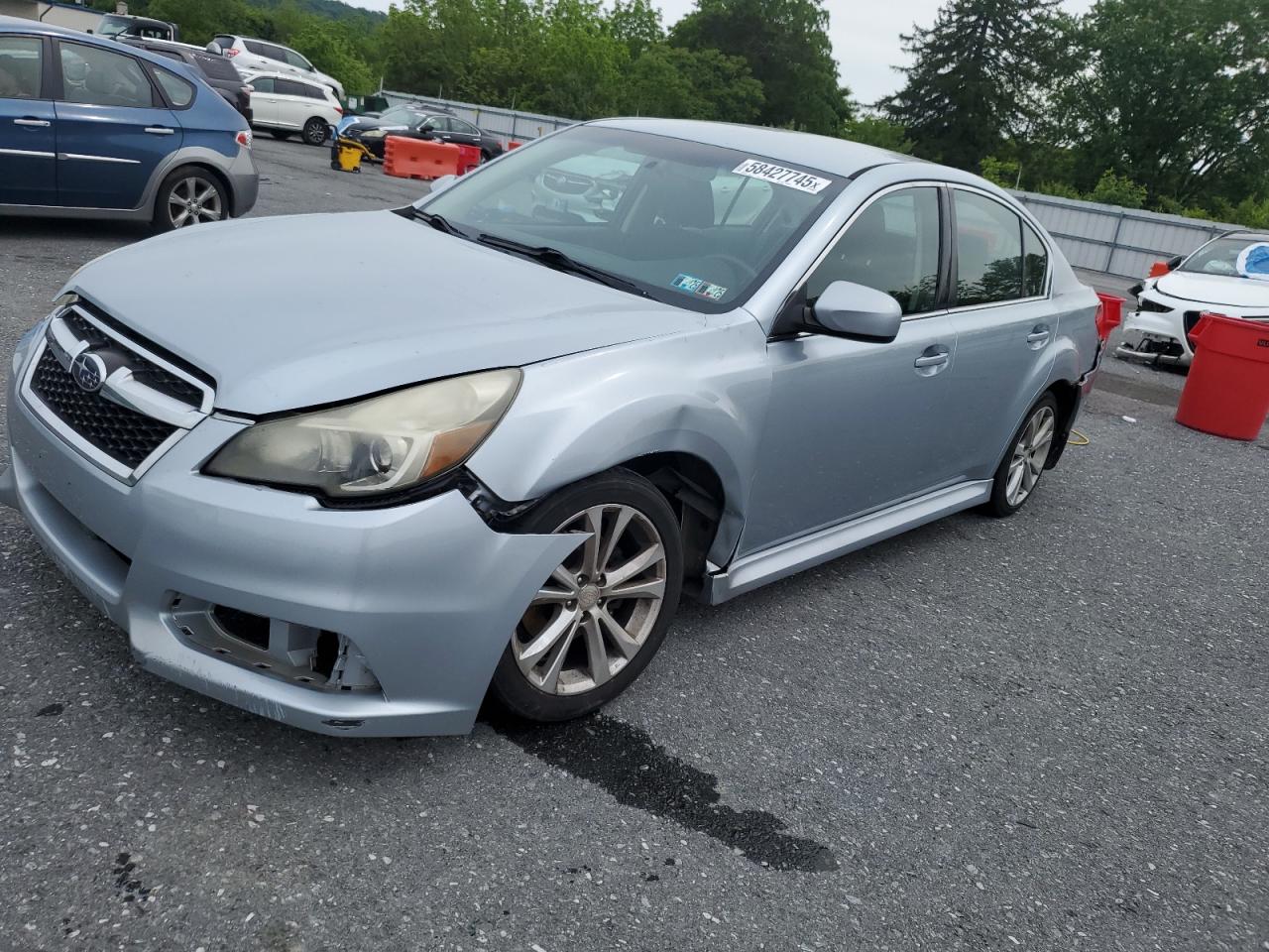 SUBARU LEGACY 2.5 2013