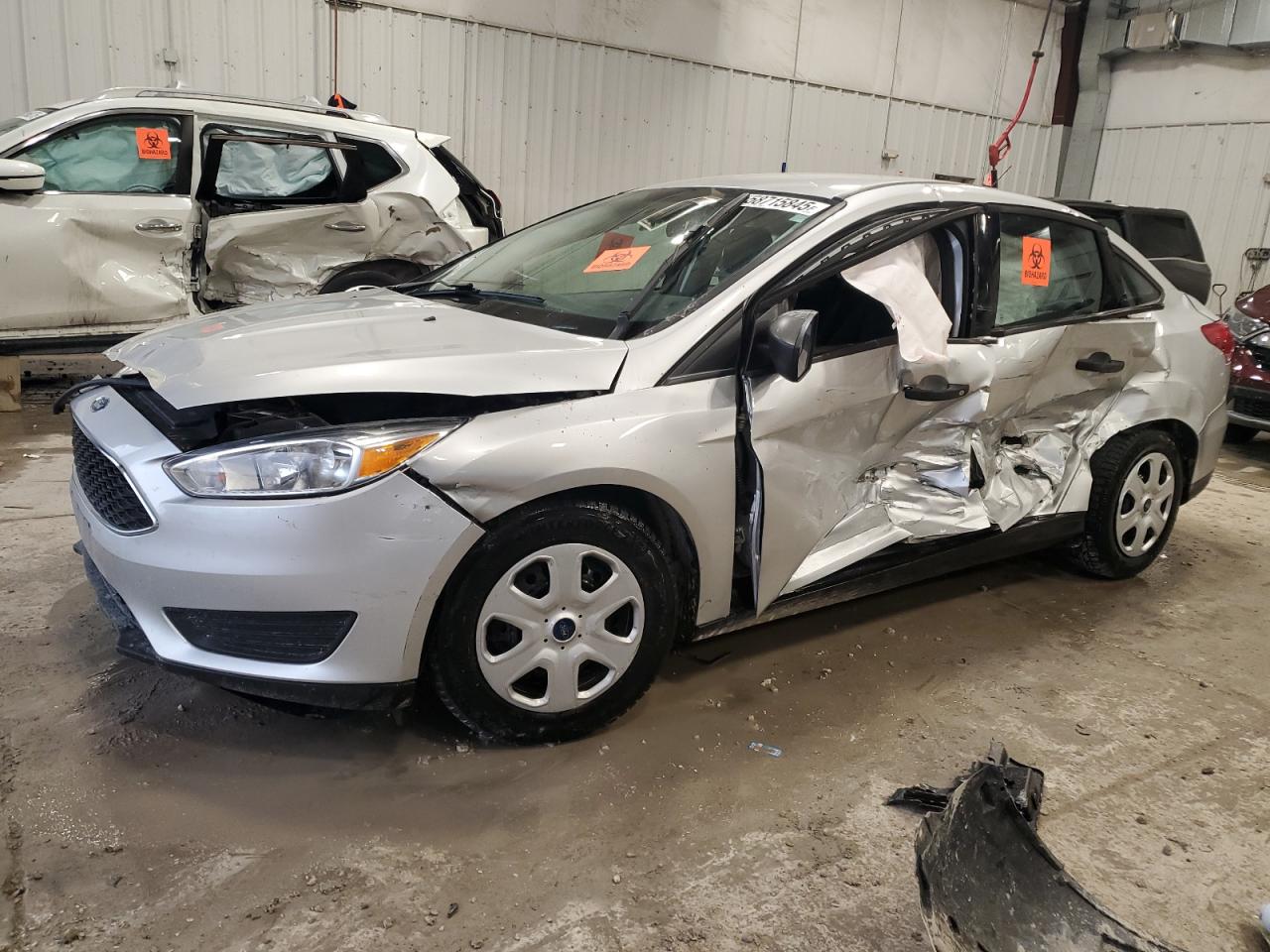 FORD FOCUS S 2016