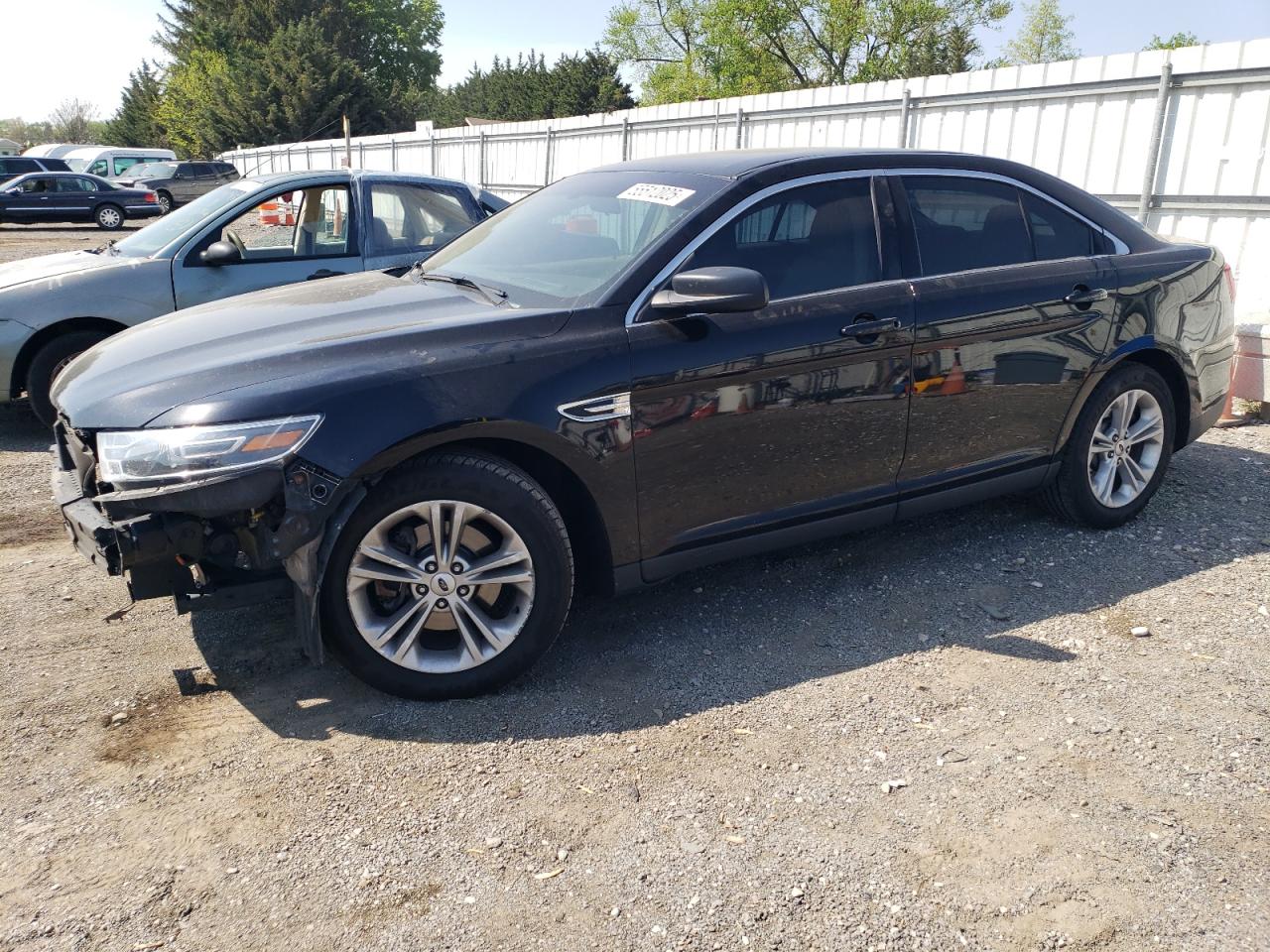 FORD TAURUS 2017