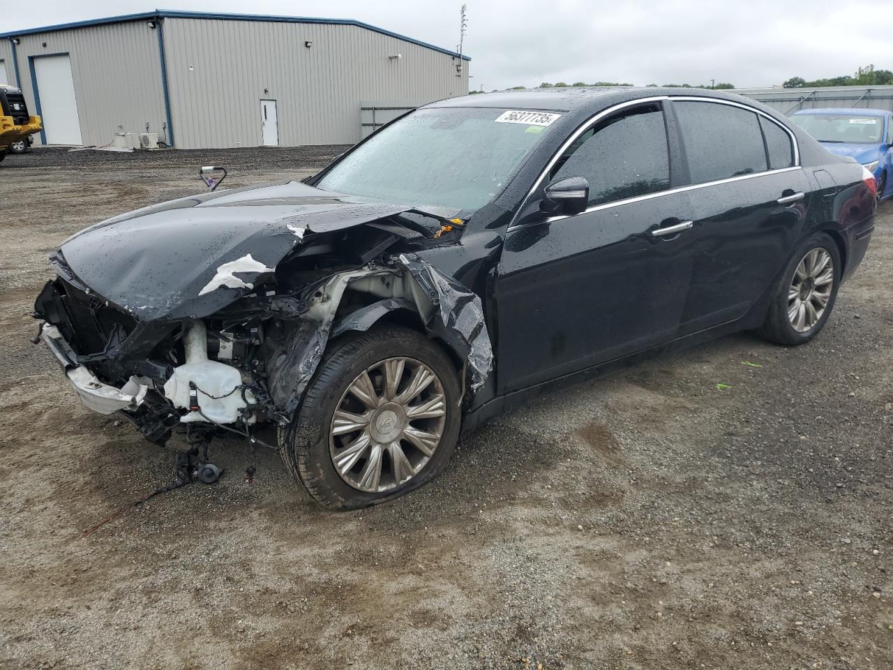 HYUNDAI GENESIS 3. 2010