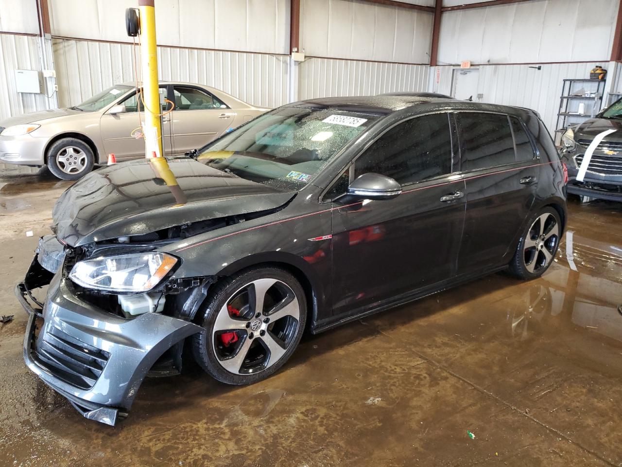 VOLKSWAGEN GTI 2015