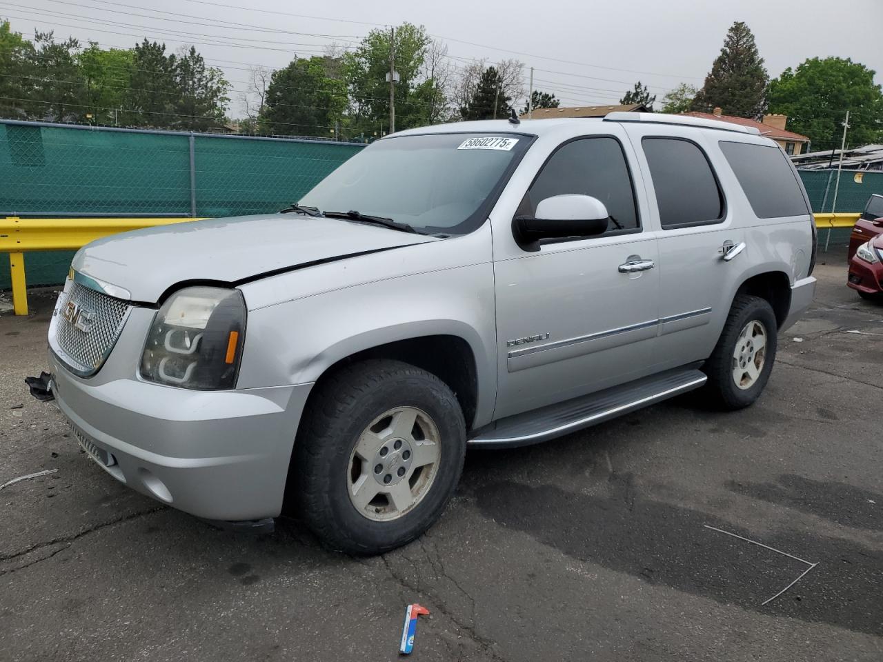 GMC YUKON DENA 2010