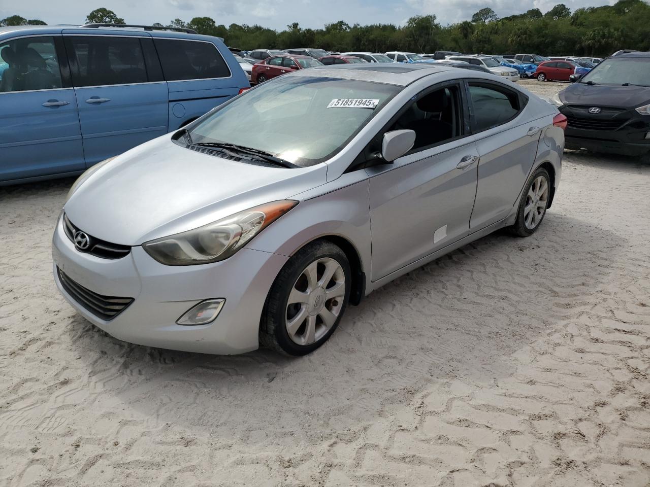 HYUNDAI ELANTRA GL 2013