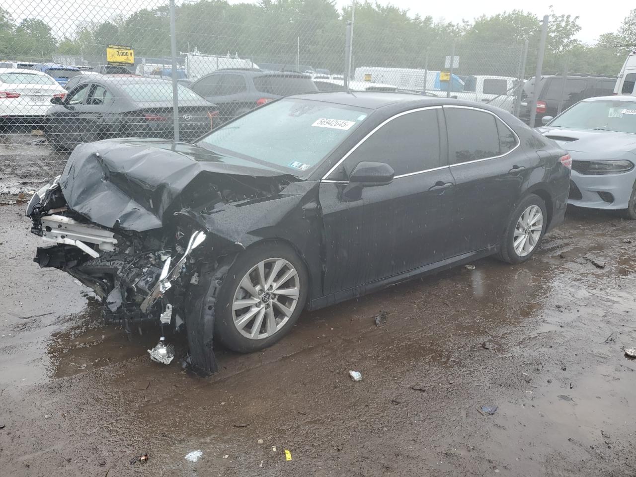TOYOTA CAMRY LE 2022