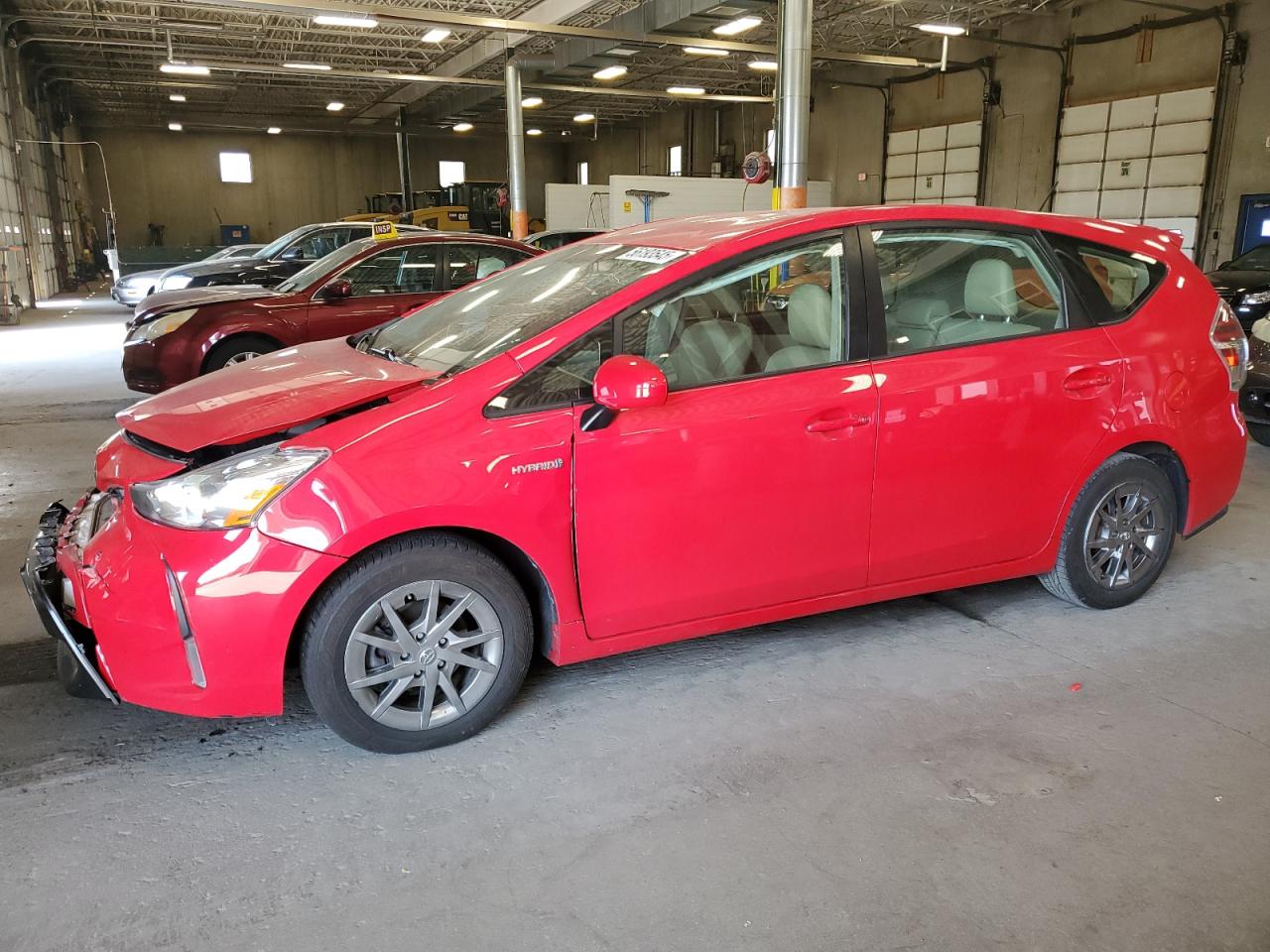 TOYOTA PRIUS V 2016
