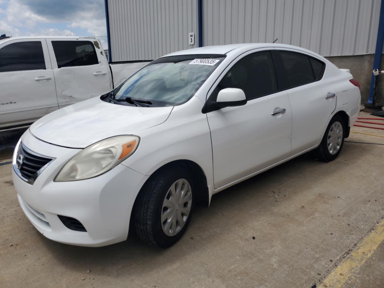 NISSAN VERSA 2014