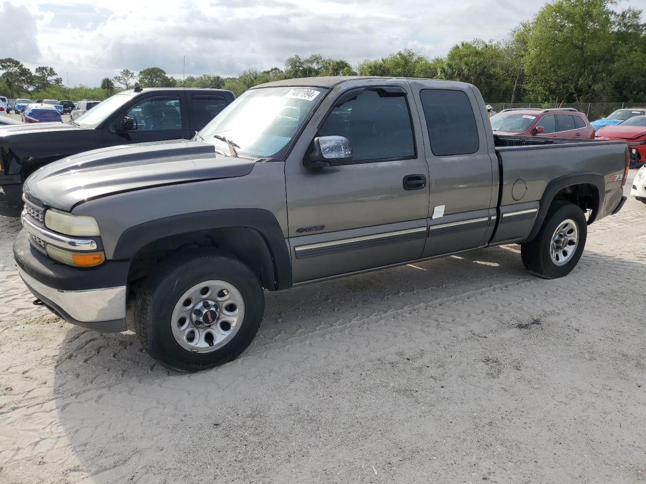 CHEVROLET SILVERADO 2002