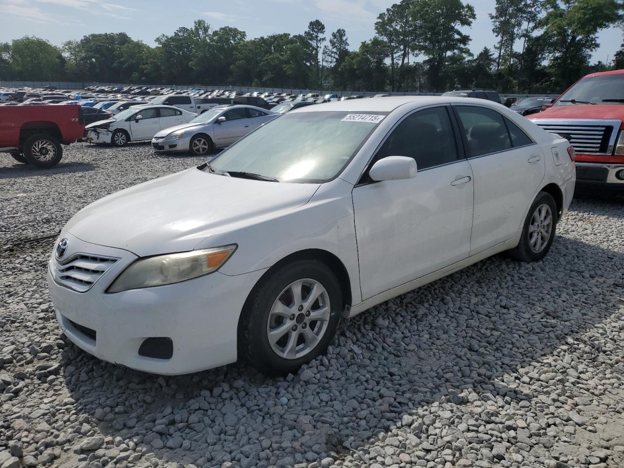 TOYOTA CAMRY BASE 2011