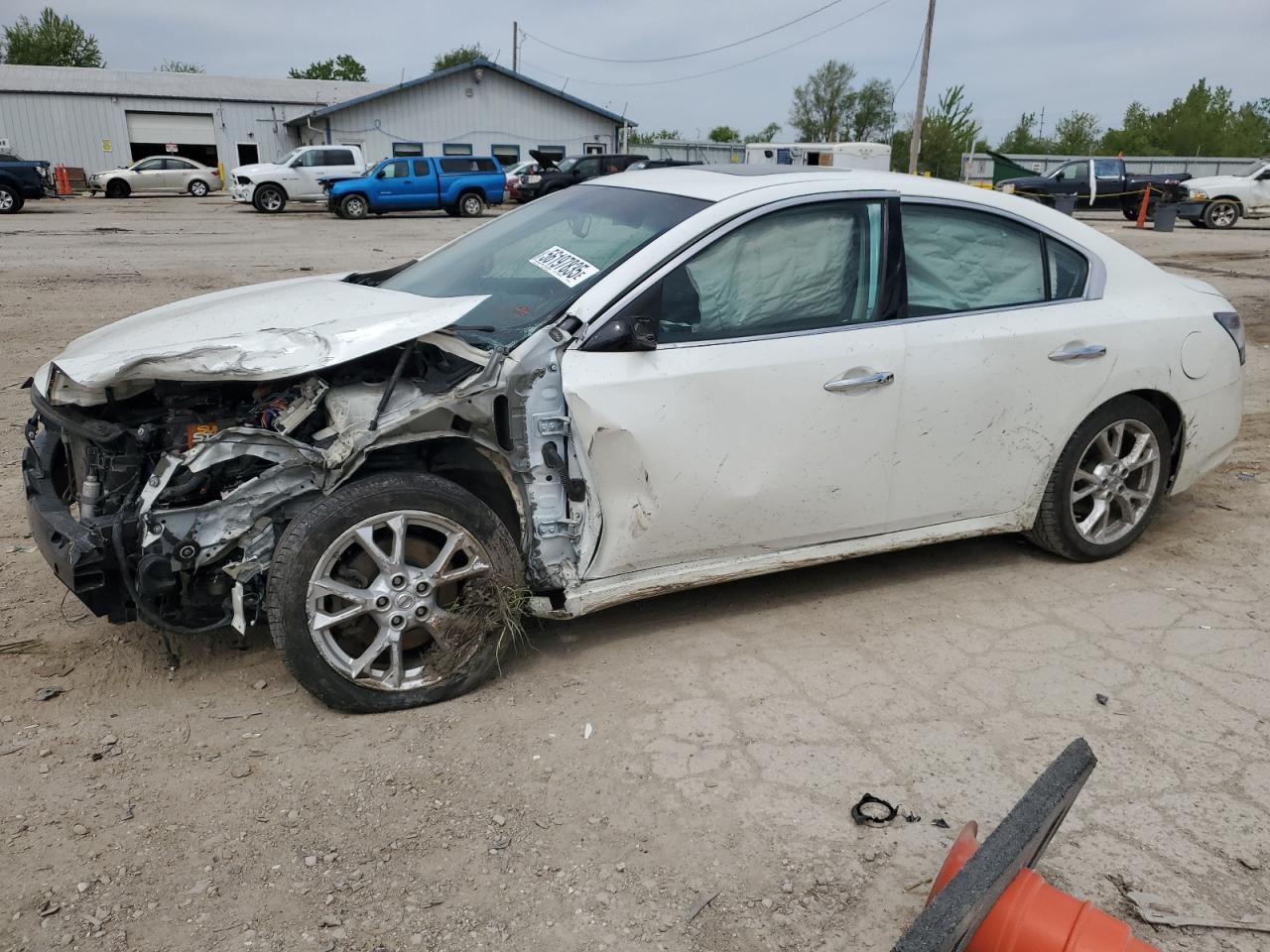 NISSAN MAXIMA S 2014