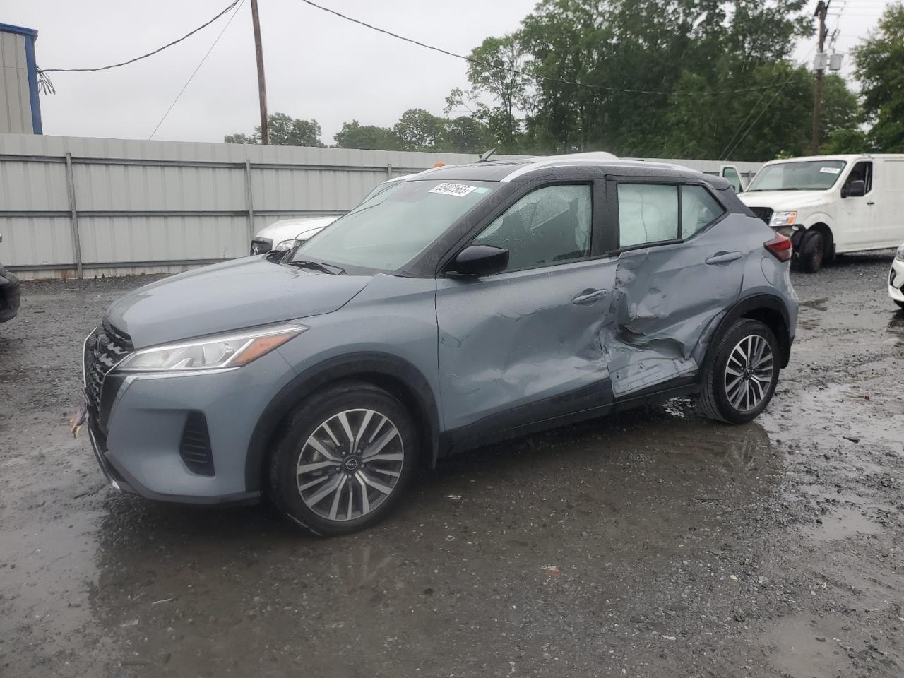 NISSAN KICKS SV 2023