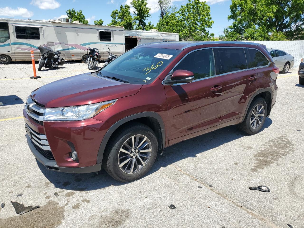 TOYOTA HIGHLANDER SE 2017