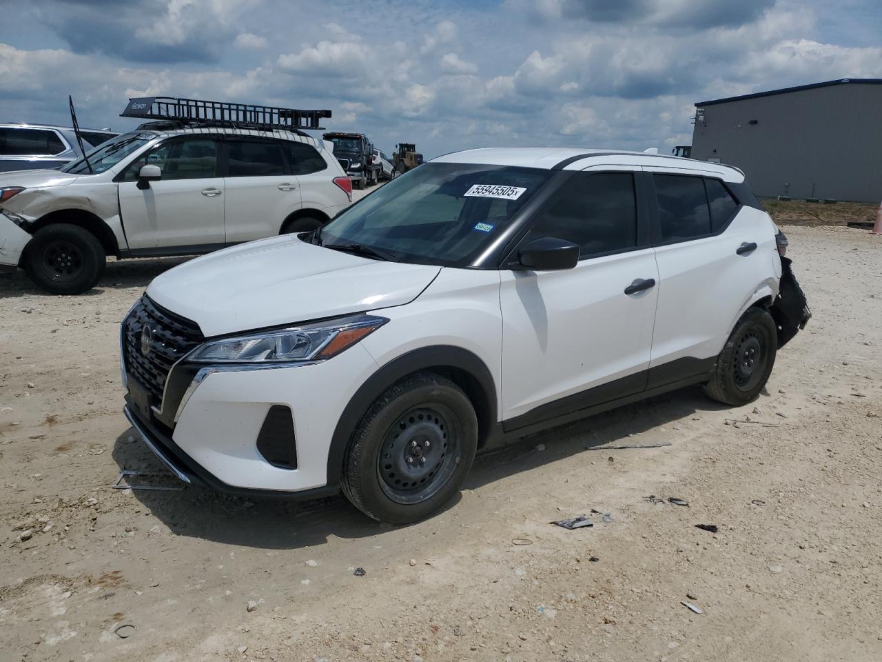 NISSAN KICKS S 2022