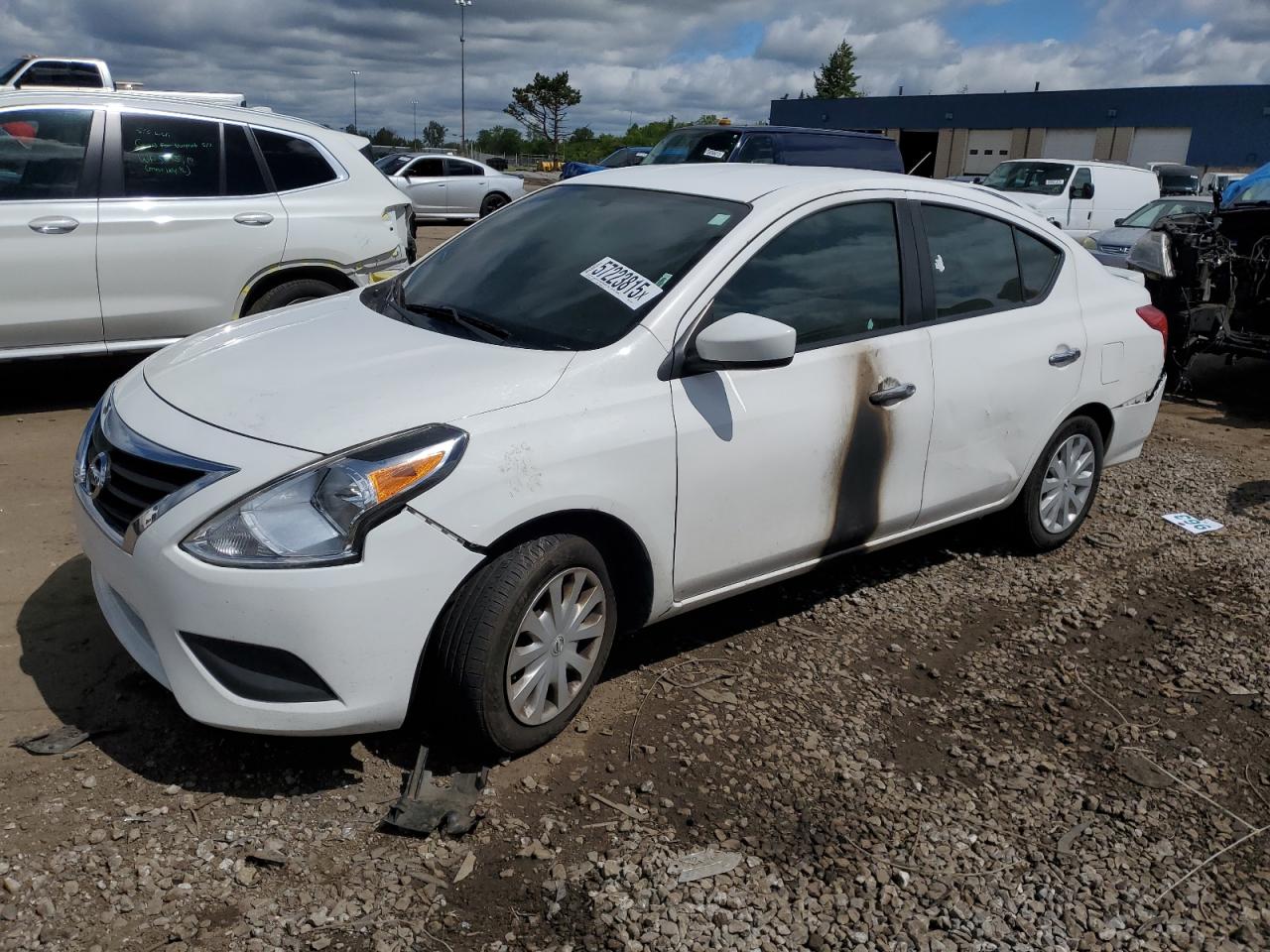 NISSAN VERSA S 2019