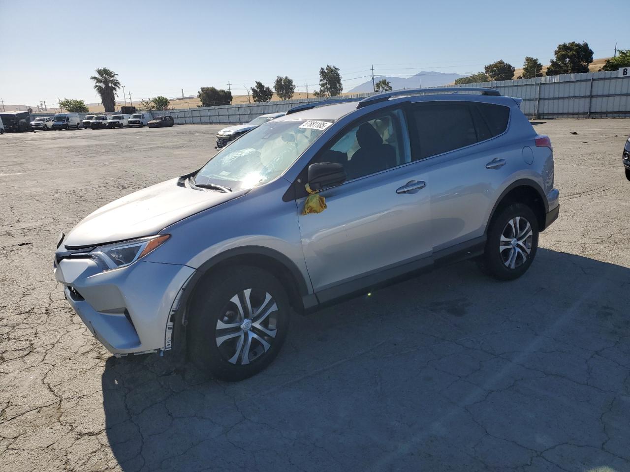 TOYOTA RAV4 LE 2018