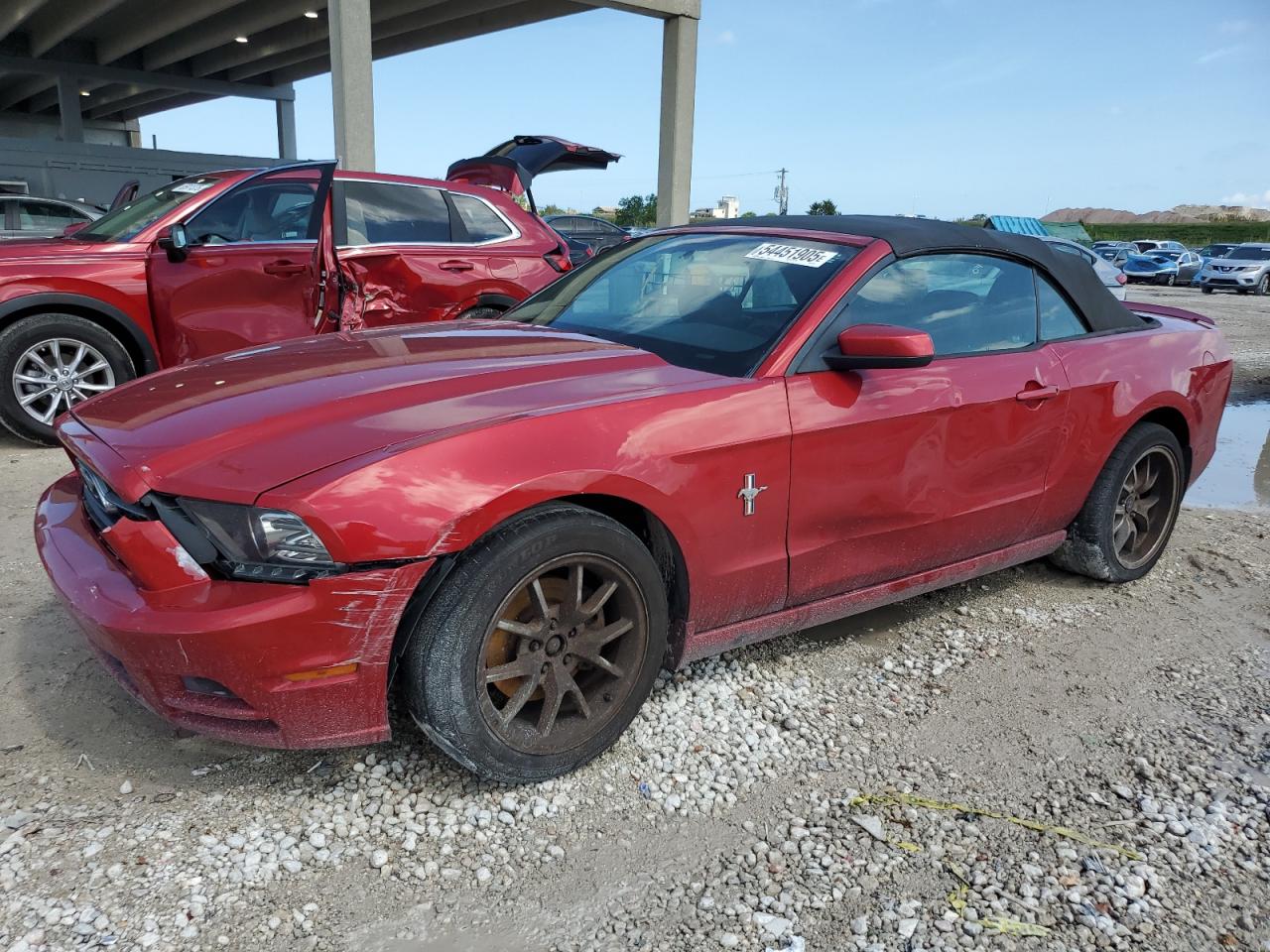 FORD MUSTANG 2013