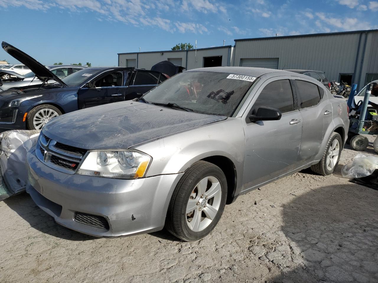 DODGE AVENGER SE 2013