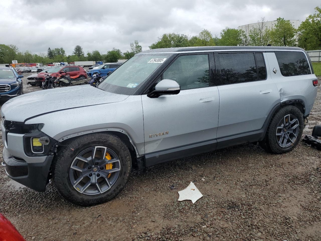 RIVIAN R1S ADVENT 2023