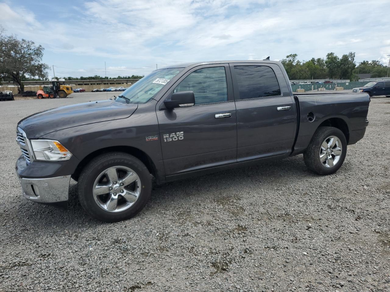 RAM 1500 SLT 2016